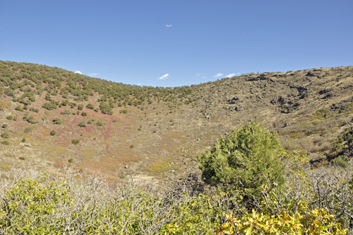 looking up from the heart of Capulin Volcano